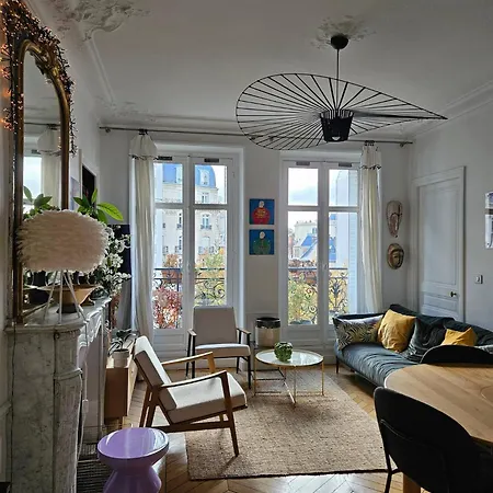 Cosy Private In Shared - 1 Person Only ! * Paris